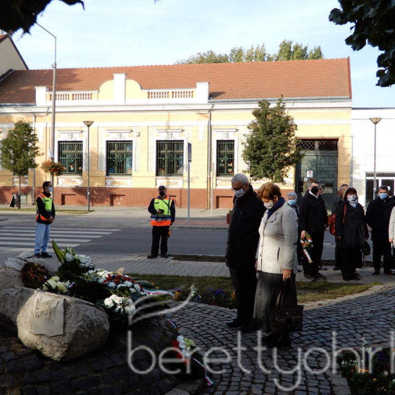 Az '56-os forradalomra emlékeztünk 29